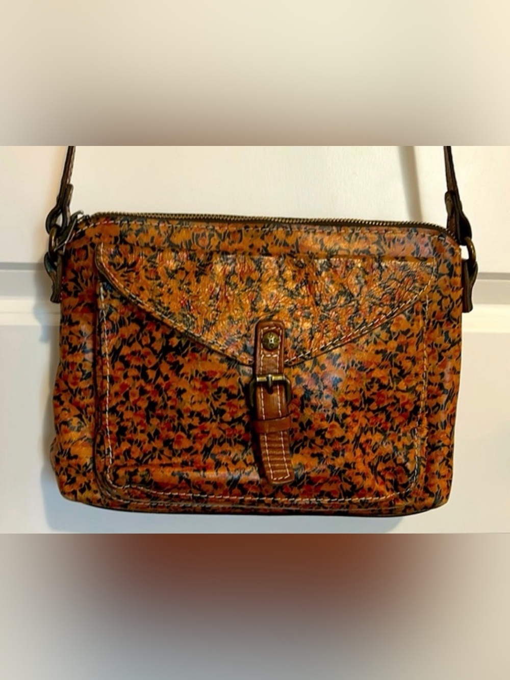 Patricia Nash 6 x 8 Brown Floral-Print Leather Crossbody Bag